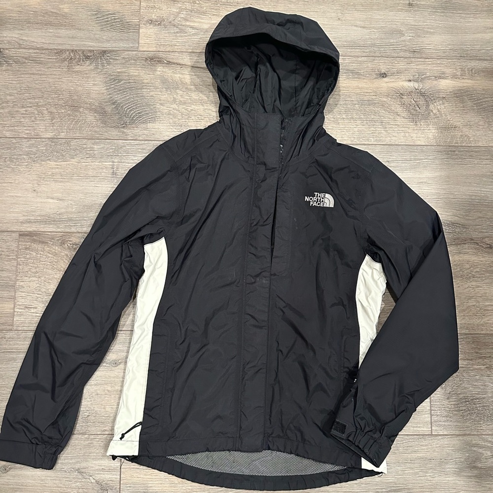 Women’s North Face rain jacket